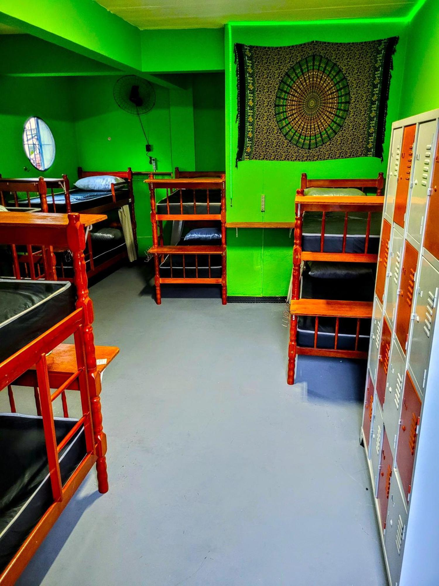 Hostel Sunrise Albergue *